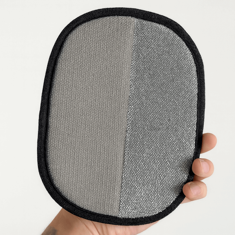 Pet Grooming Glove x 2 by CleoPetra – close-up product detail